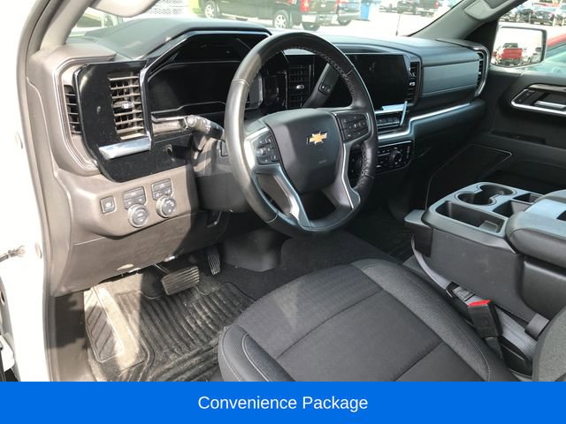 Used 2024 Chevrolet Silverado 1500 LT AWD/4WD image 4