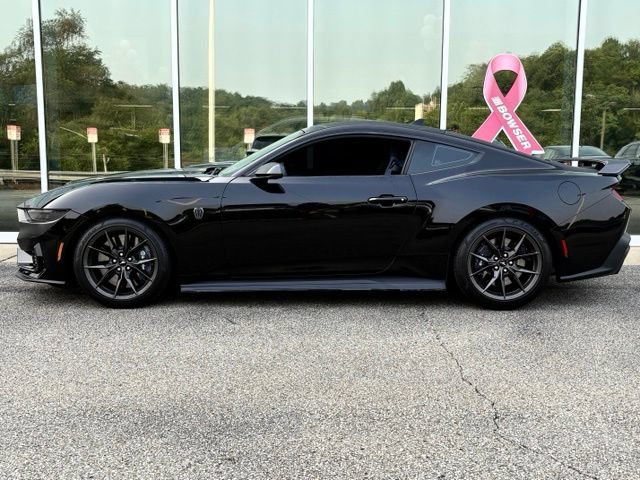 Used 2025 Ford Mustang Dark Horse RWD image 3