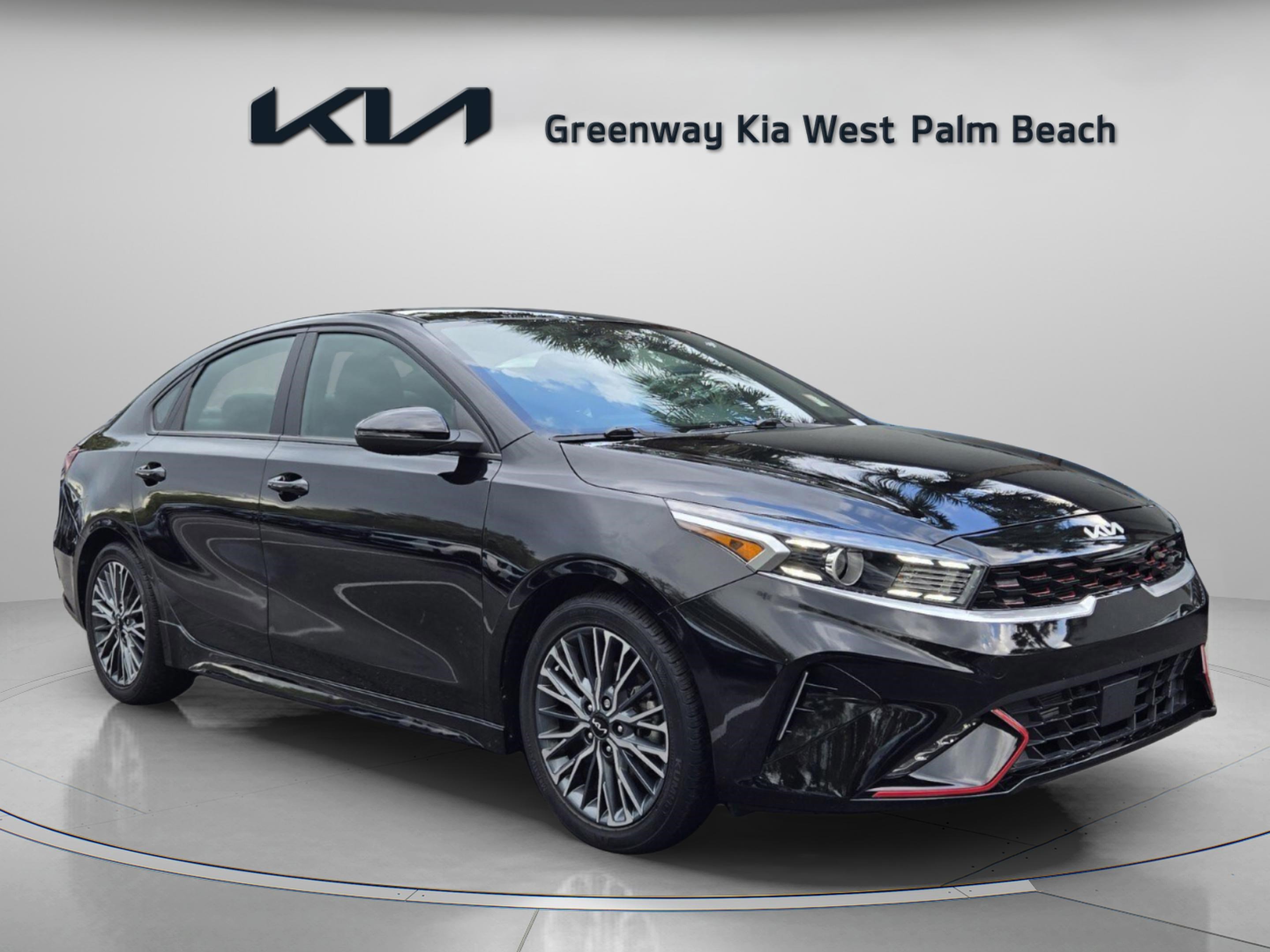 Used 2022 Kia Forte GT-Line w/ GT-Line Premium Package image 1