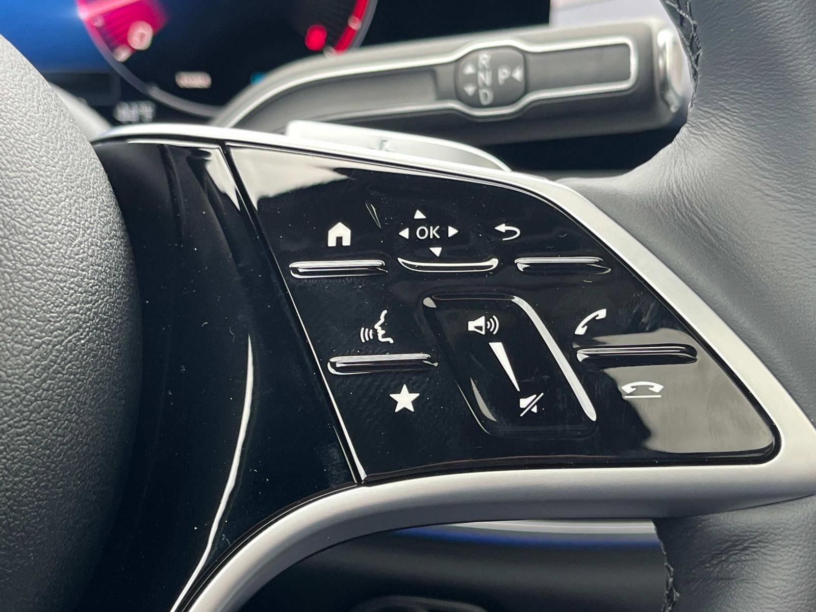 Used 2025 Mercedes-Benz GLE 350 4MATIC image 26