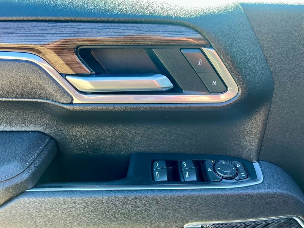 New 2025 Chevrolet Silverado 1500 LT image 9