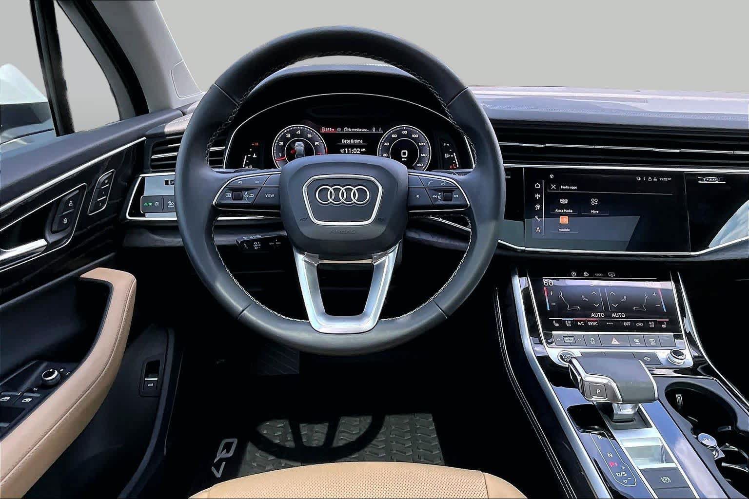 Used 2025 Audi Q7 3.0T Premium Plus AWD/4WD image 6