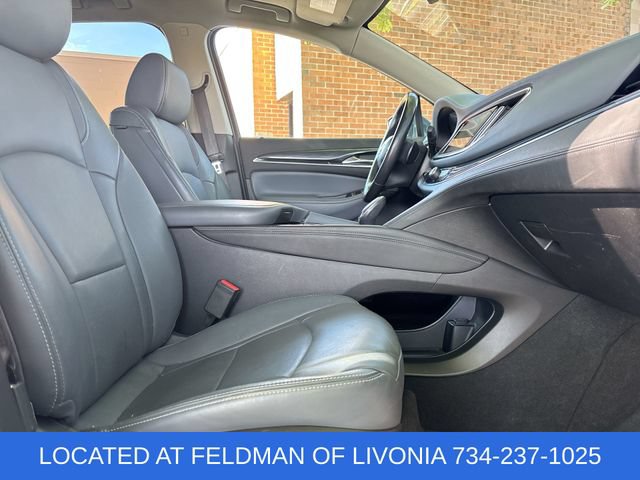 Used 2019 Buick Enclave Essence AWD/4WD image 27