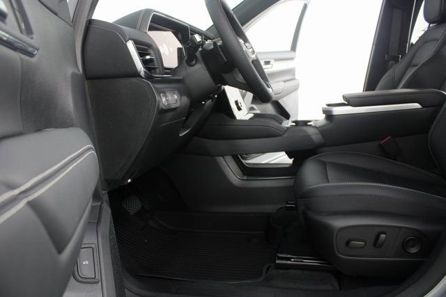 New 2026 GMC Terrain Elevation w/ Elevation Premium Package image 15