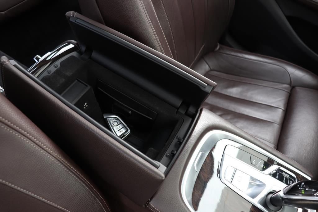 Used 2016 BMW 740i RWD image 52