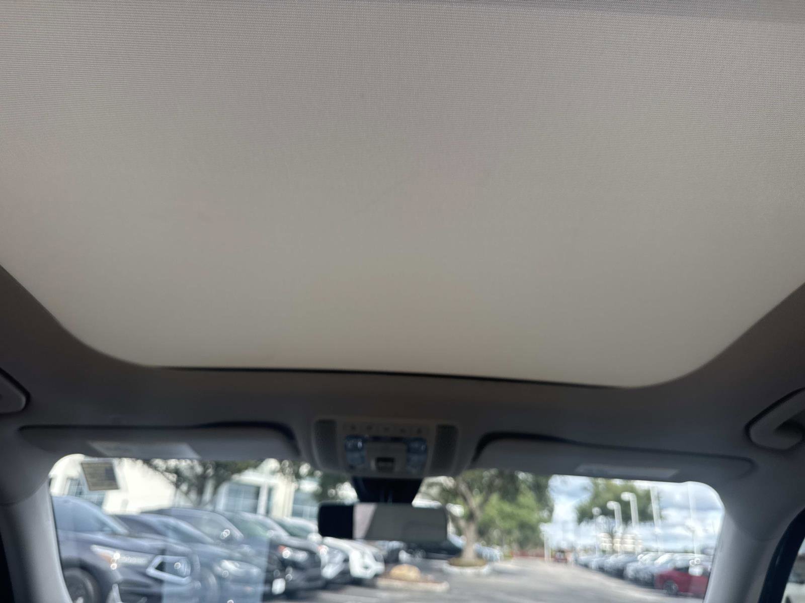 Used 2021 Mercedes-Benz GLB 250 image 15