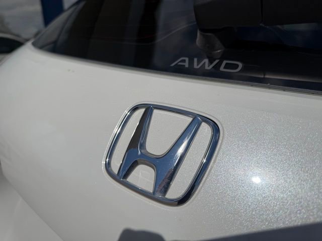 Used 2023 Honda HR-V LX image 9