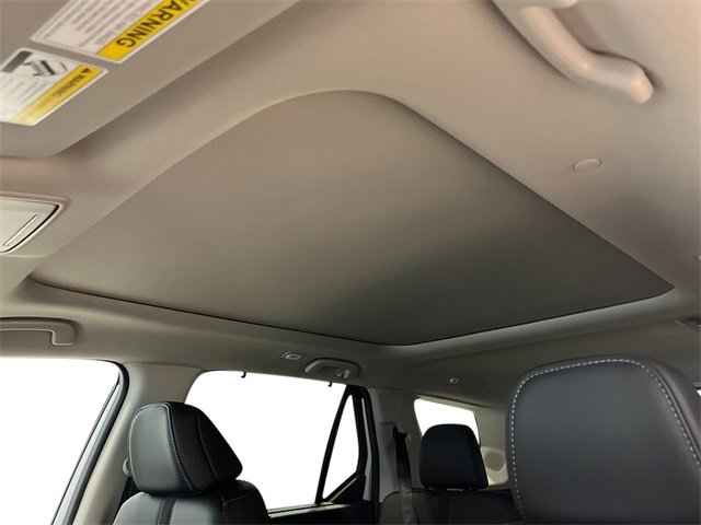 New 2025 Honda Pilot Touring image 10