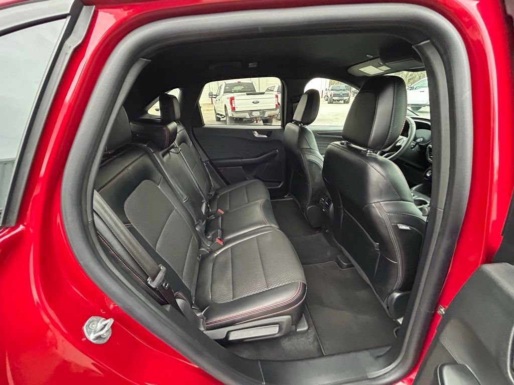 Used 2025 Ford Escape ST-Line Elite image 22