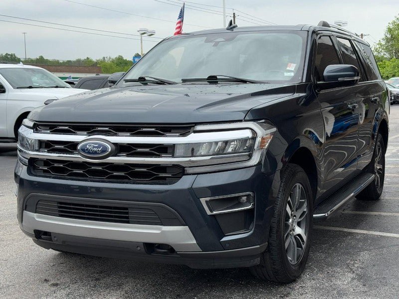 Used 2023 Ford Expedition Limited AWD/4WD image 8