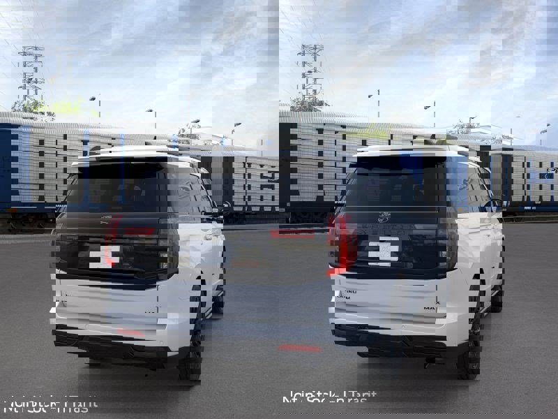 New 2025 Ford Expedition Max Platinum image 32