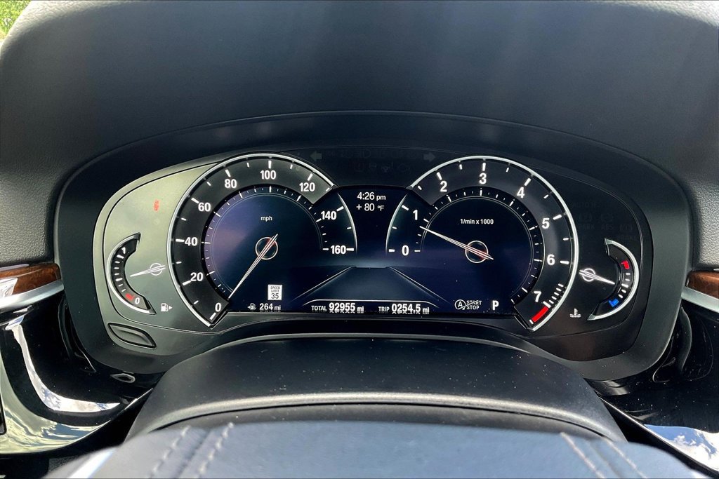 Used 2019 BMW 540i xDrive w/ Convenience Package AWD/4WD image 13
