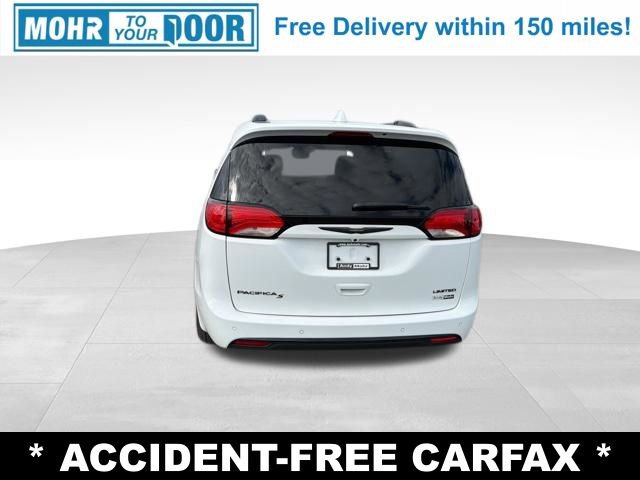 Used 2020 Chrysler Pacifica Limited w/ S Appearance Package image 4