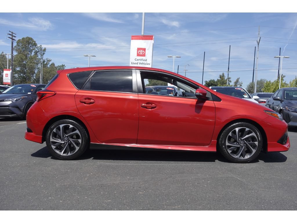 Certified 2018 Toyota Corolla iM w/ All-Weather Mat Package FWD video 2