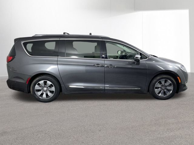 Used 2018 Chrysler Pacifica Limited w/ Advanced Safetytec Group image 43
