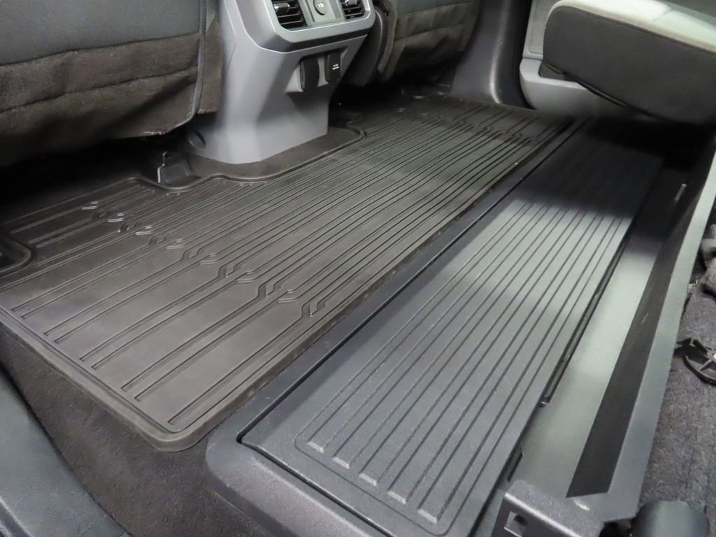 Used 2023 Ford F250 XLT w/ XLT Premium Package AWD/4WD image 73