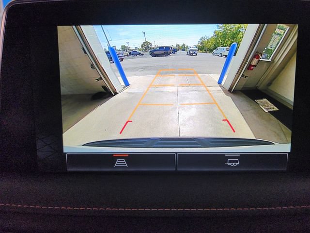 Certified 2022 GMC Yukon AT4 AWD/4WD image 33