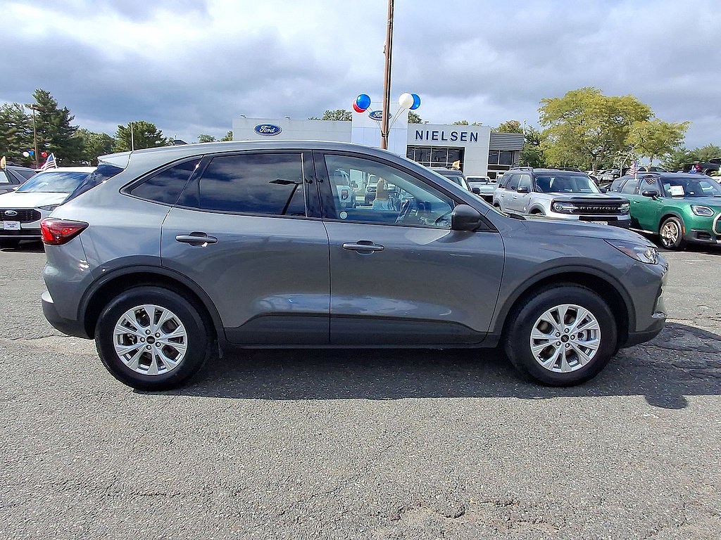Certified 2025 Ford Escape Active AWD/4WD image 32
