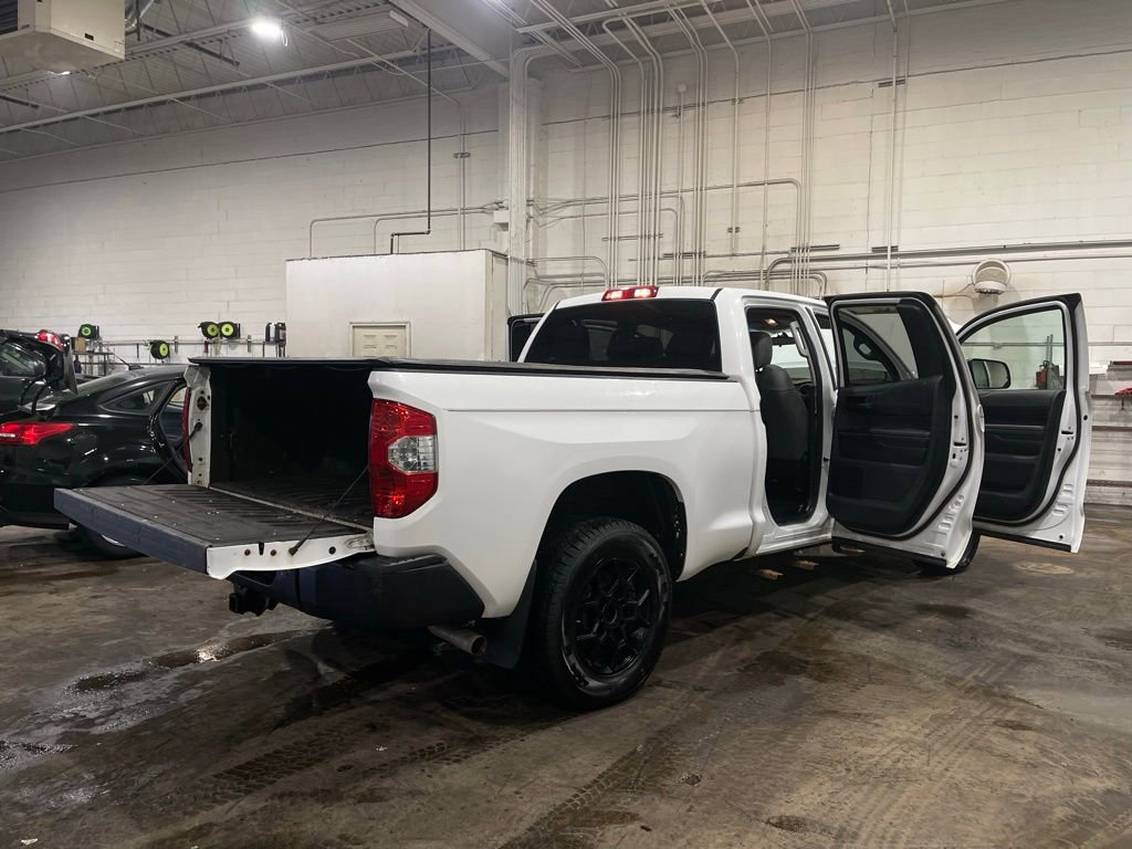 Used 2015 Toyota Tundra SR image 37