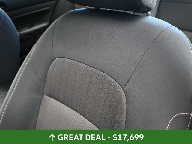 Used 2024 Nissan Altima 2.5 SV image 21