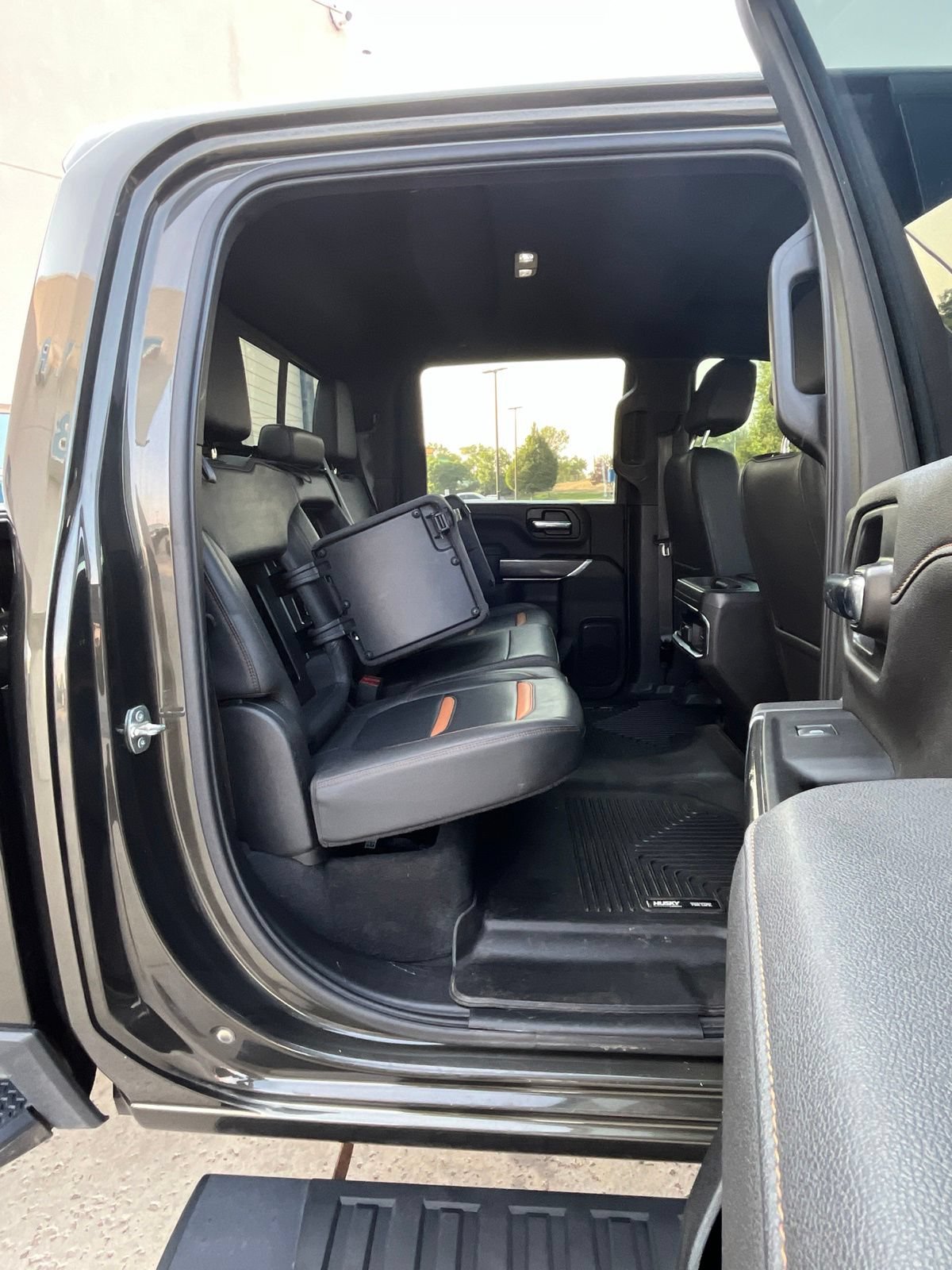Used 2022 GMC Sierra 3500 AT4 w/ AT4 Preferred Package AWD/4WD image 25