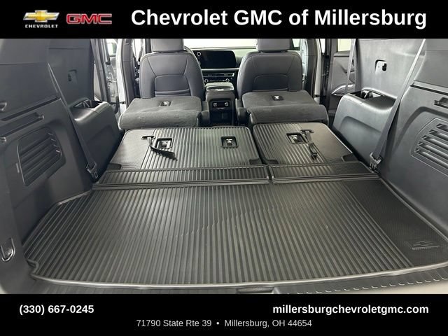 New 2026 Chevrolet Traverse LT w/ Driver Confidence Package AWD/4WD image 24