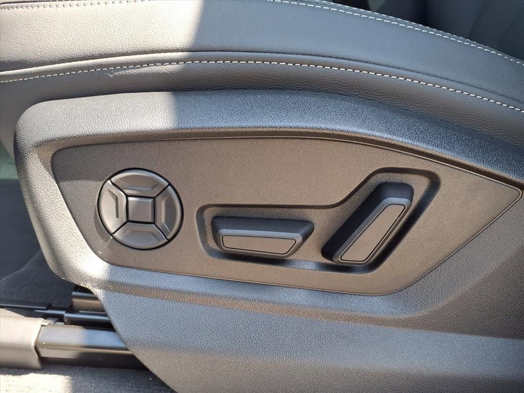 New 2026 Audi Q8 Premium Plus AWD/4WD image 9