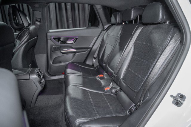 Certified 2026 Mercedes-Benz GLC 300 4MATIC image 12