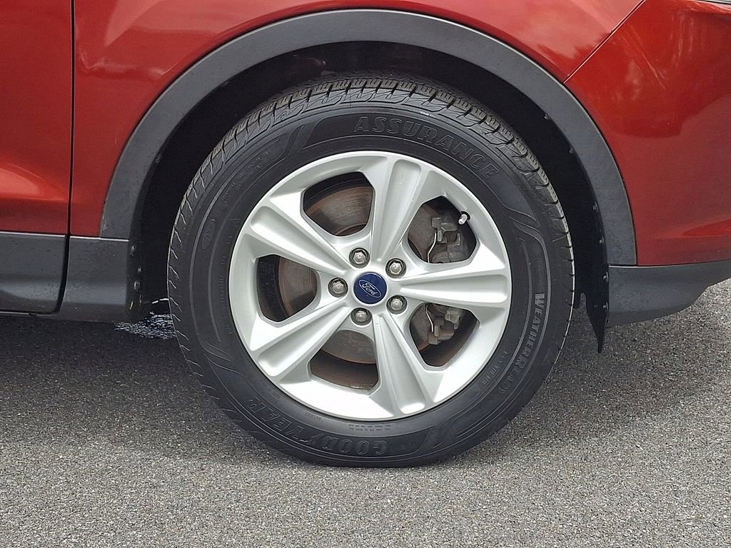 Used 2016 Ford Escape SE w/ Equipment Group 201A AWD/4WD image 8