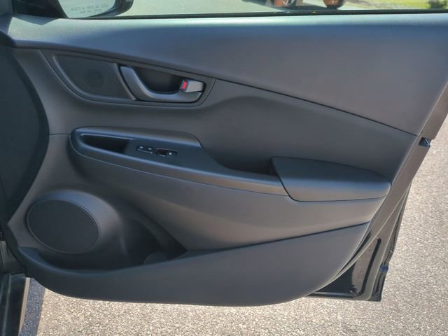 Used 2023 Hyundai Kona SEL image 34