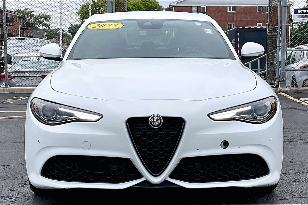 Used 2022 Alfa Romeo Giulia Sprint AWD/4WD image 2