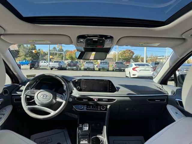 Used 2023 Hyundai Sonata Limited w/ Cargo Package image 18