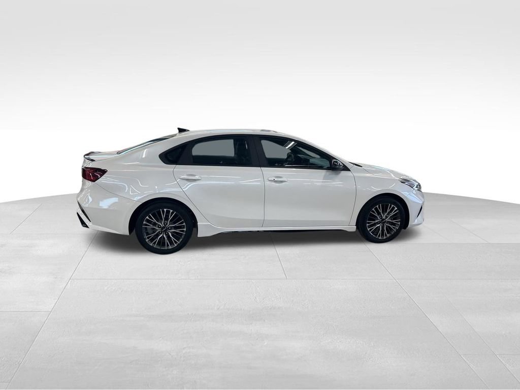 Used 2023 Kia Forte GT-Line image 30