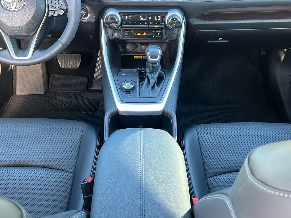 Used 2023 Toyota RAV4 Limited AWD/4WD image 15