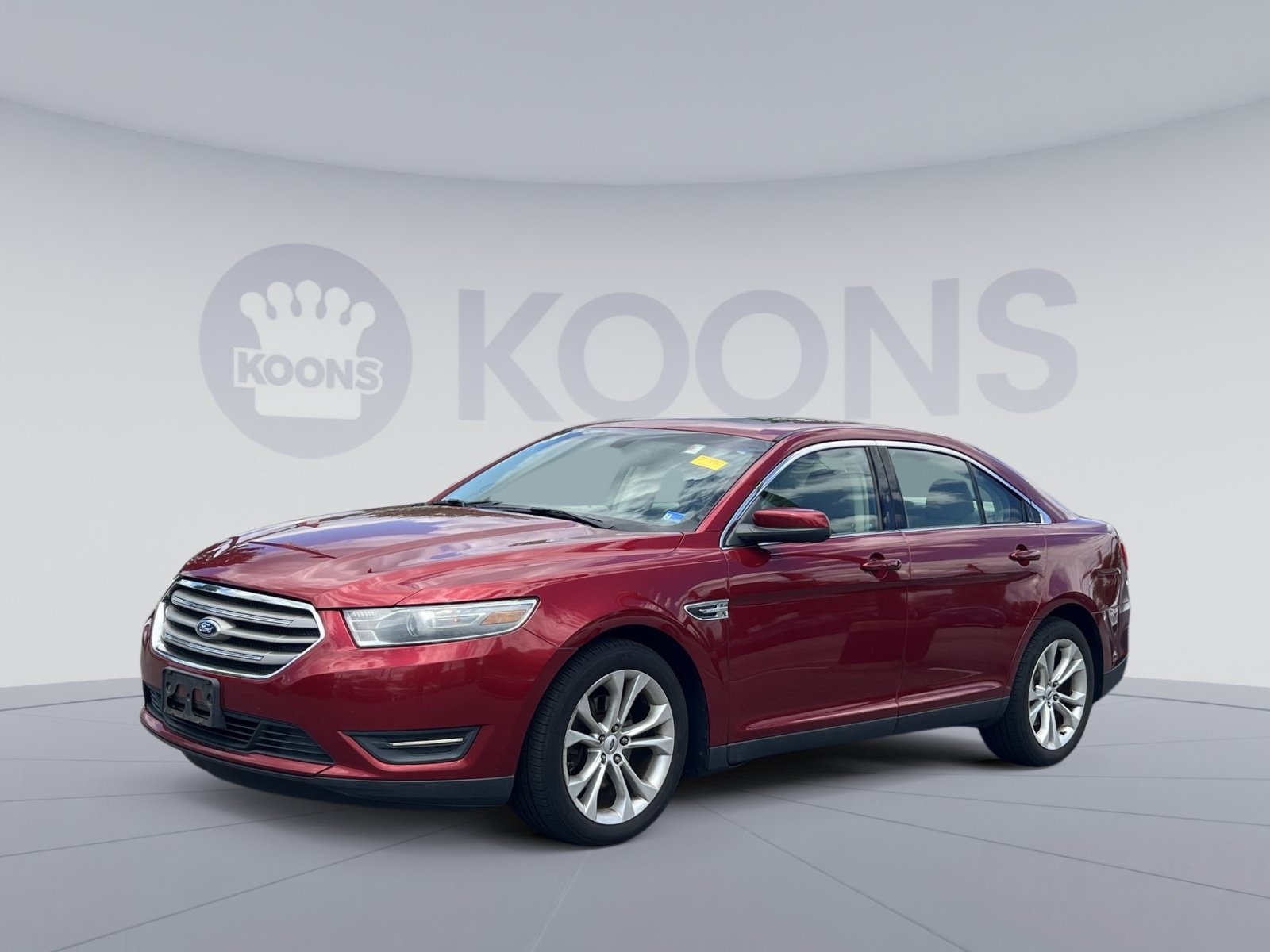 Used 2013 Ford Taurus SEL FWD image 1