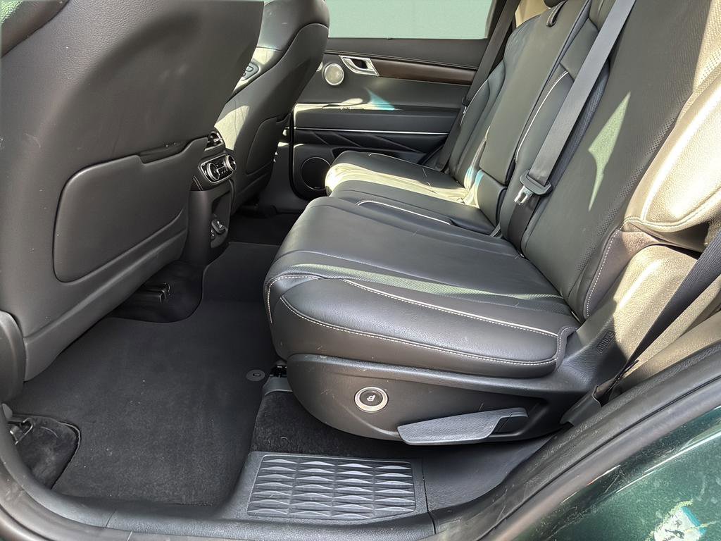 Used 2023 Genesis GV80 2.5T w/ Prestige 20" Package image 21