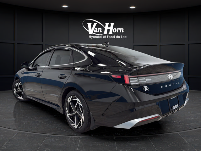 Used 2025 Hyundai Sonata SEL FWD image 5