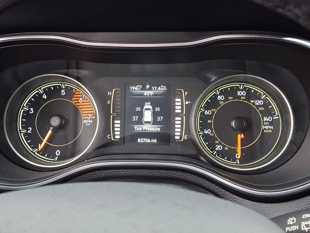 Used 2020 Jeep Cherokee Latitude Lux w/ Quick Order Package 2YH Lux image 26