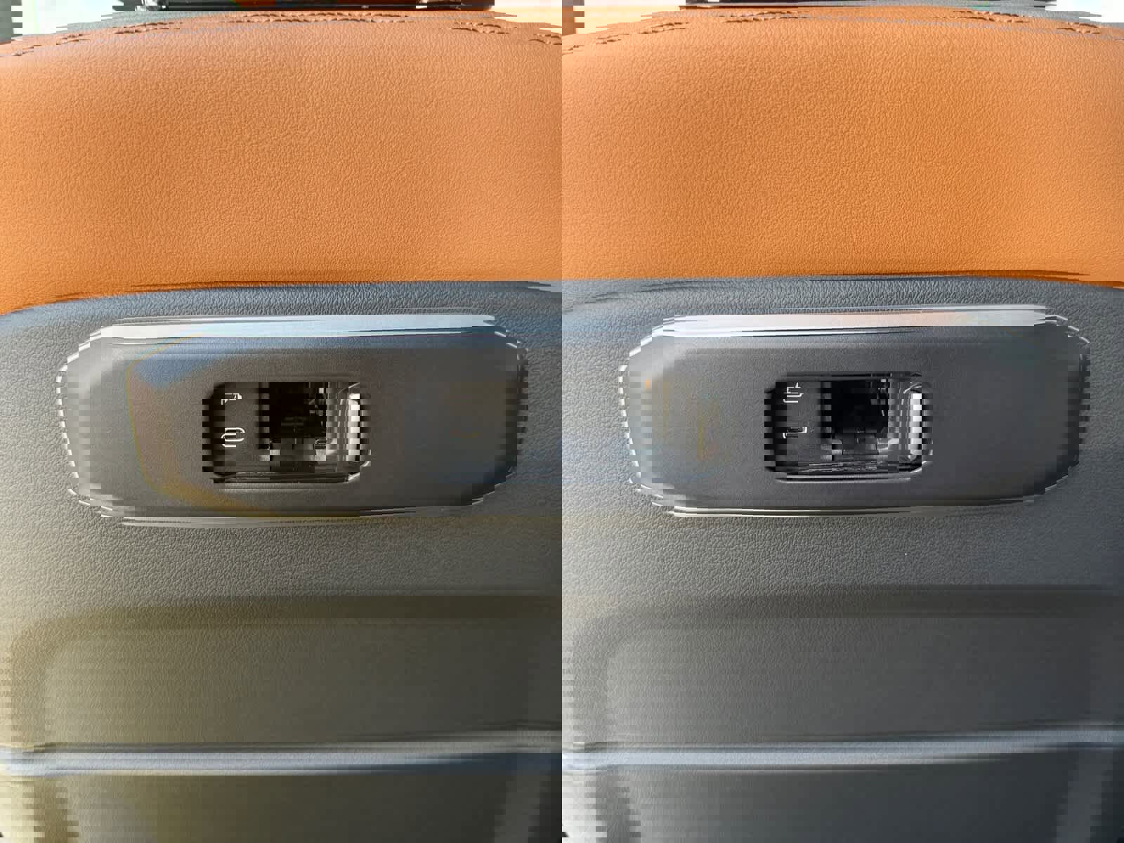 New 2026 BMW X5 xDrive50e image 18