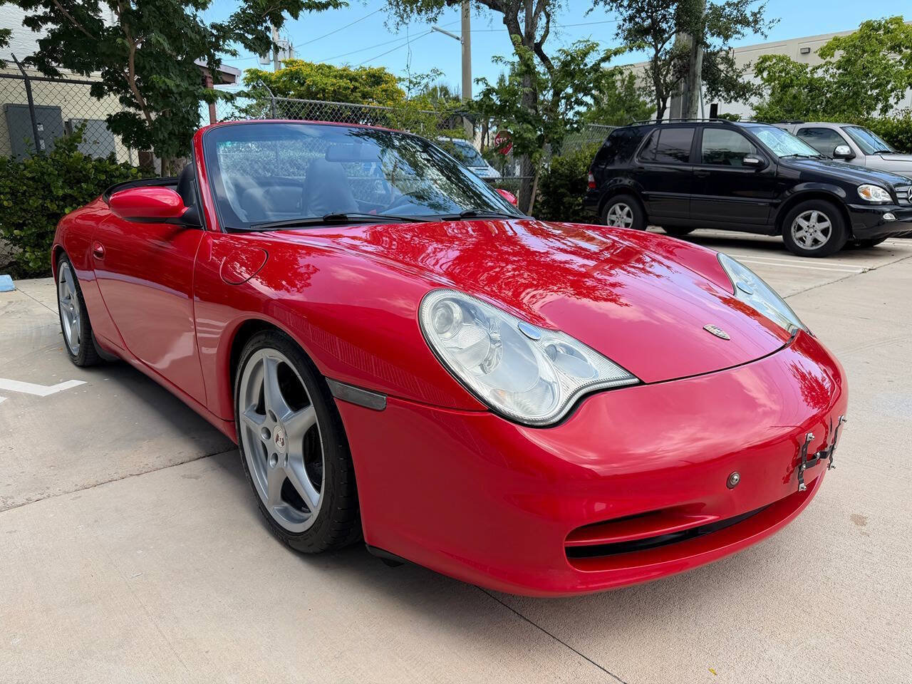 Used 2002 Porsche 911 Cabriolet image 6