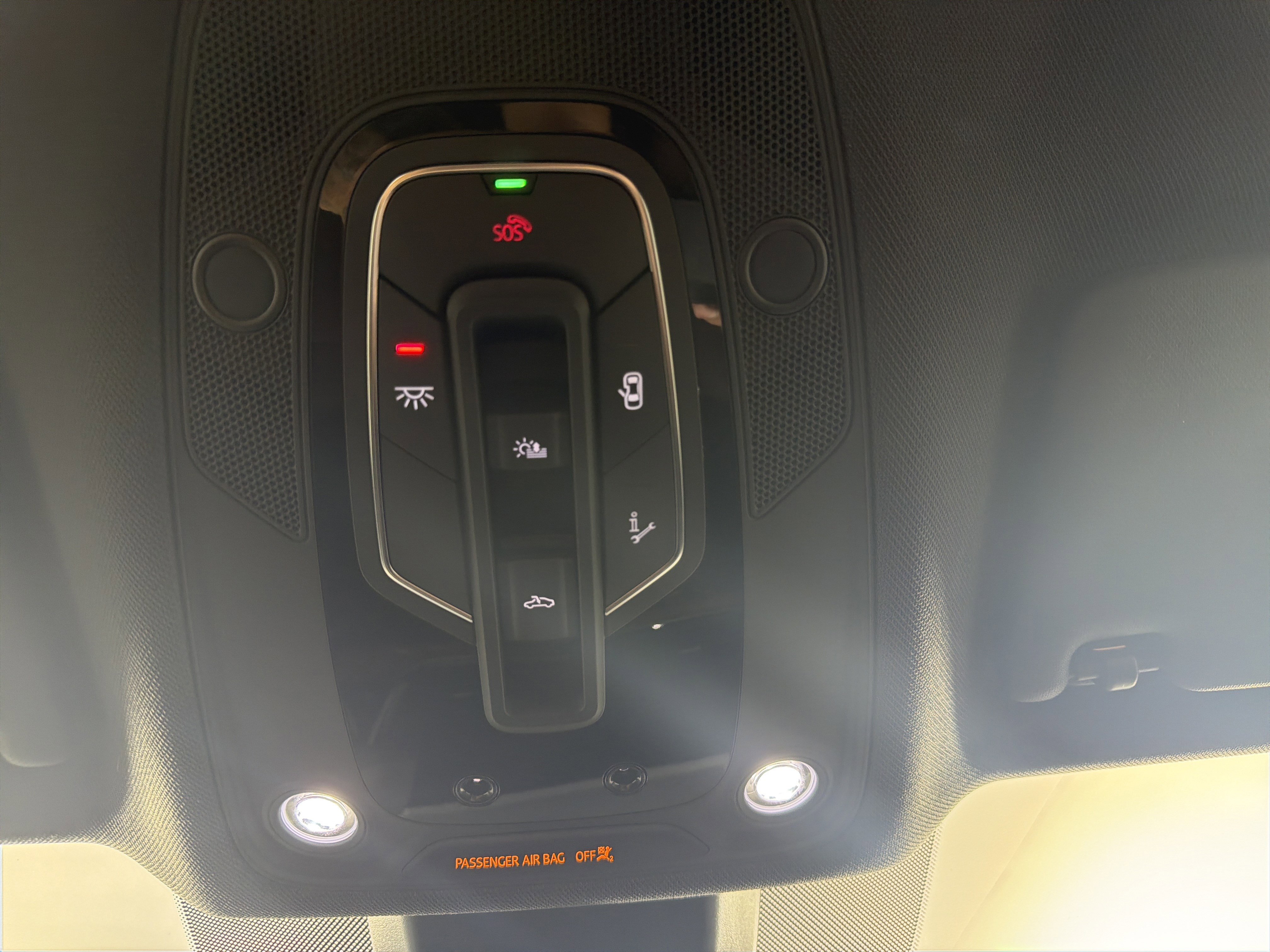 Used 2021 Audi Q5 e Premium Plus w/ Premium Plus Package image 19