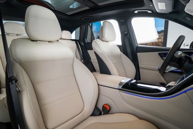 New 2026 Mercedes-Benz GLC 300 4MATIC image 13