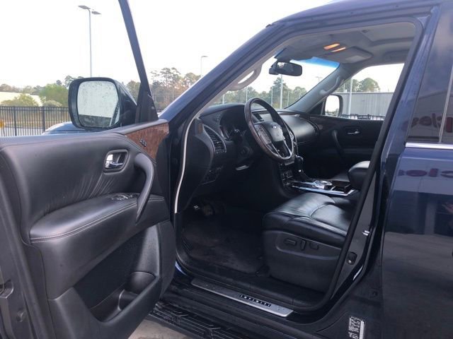 Used 2017 INFINITI QX80 2WD w/ Driver Assistance Package image 9