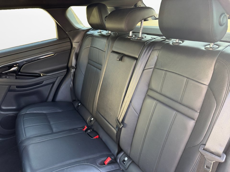 Used 2023 Land Rover Range Rover Evoque SE AWD/4WD image 12