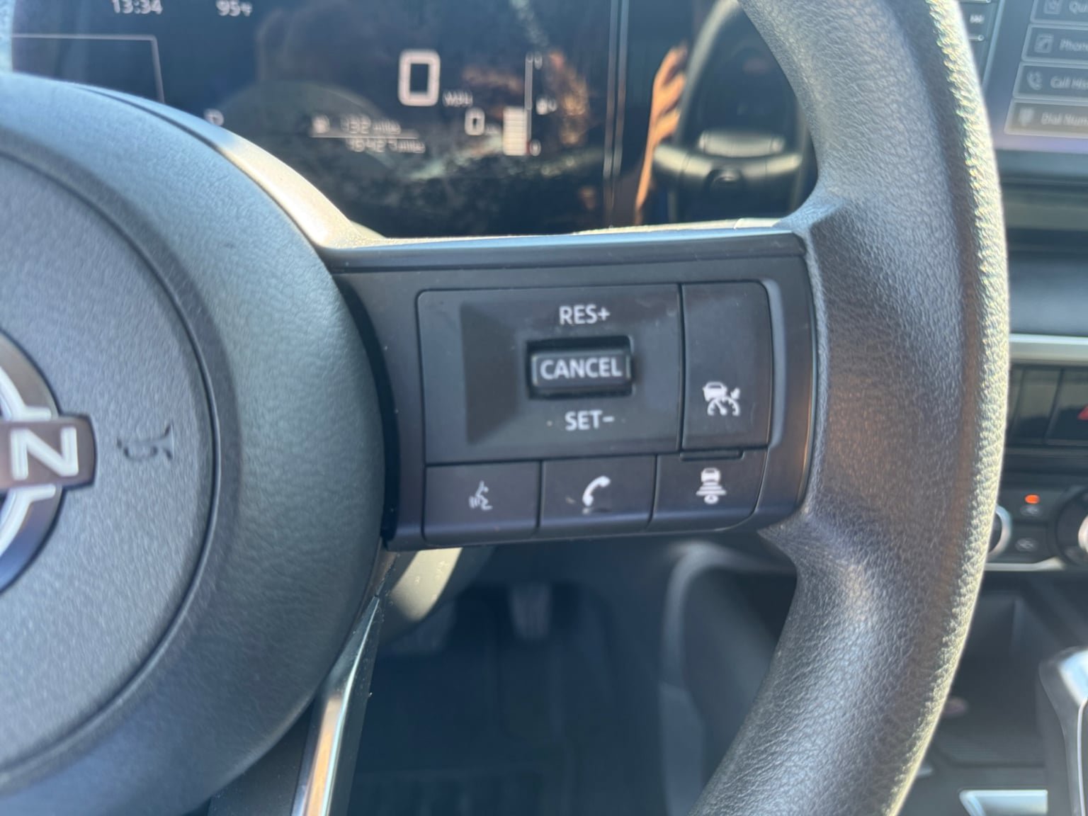 Used 2025 Nissan Kicks S FWD image 22