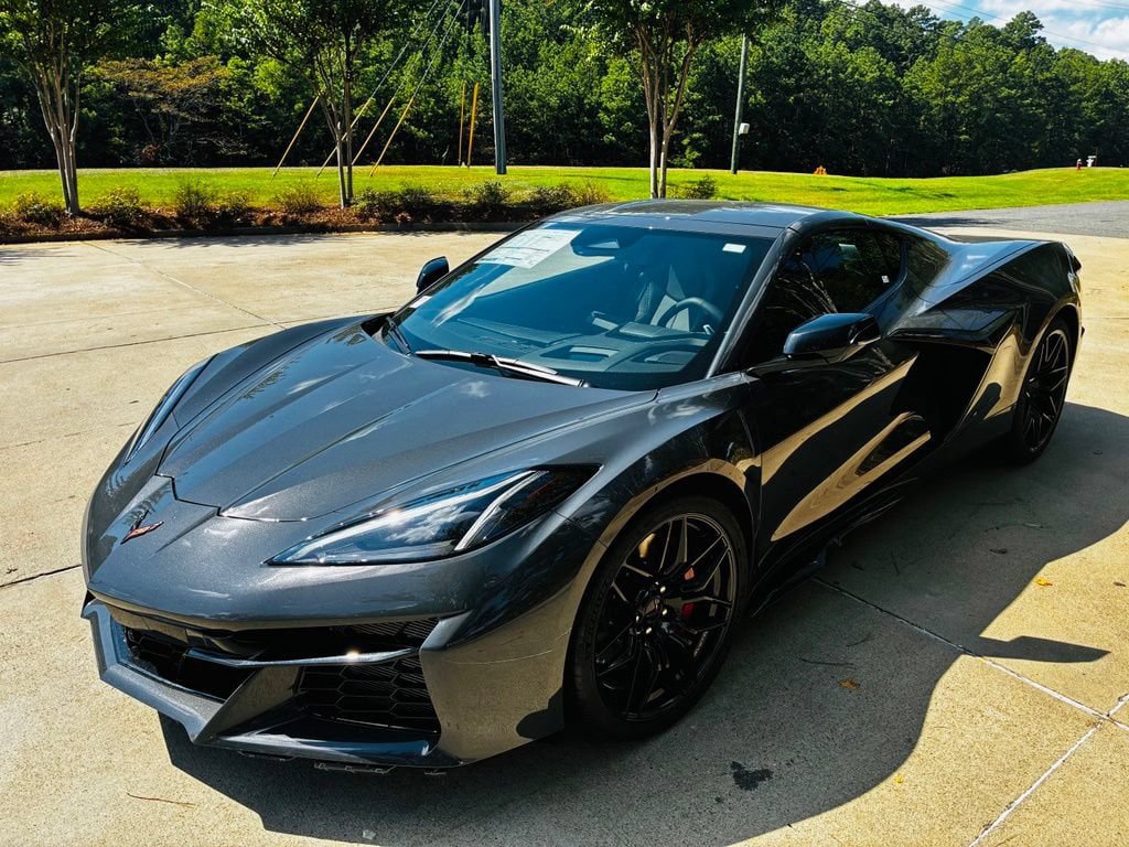 New 2027 Chevrolet Corvette Z06 w/ Battery Protection Package RWD image 10