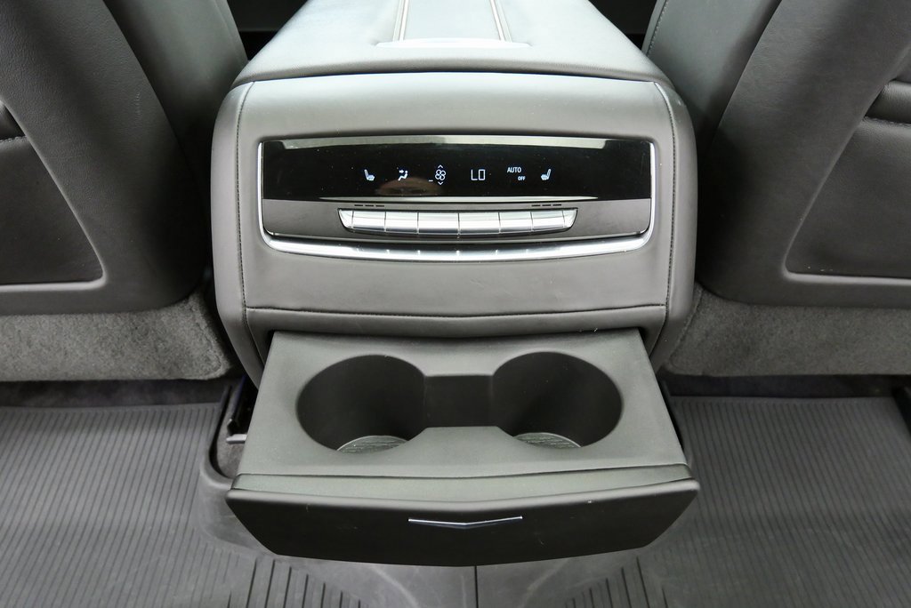 Used 2023 Cadillac Escalade ESV V image 21