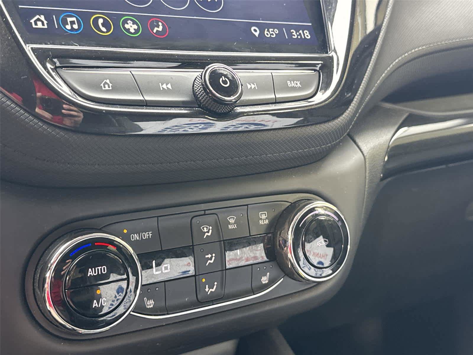 Certified 2023 Chevrolet TrailBlazer LT w/ Convenience Package FWD image 17