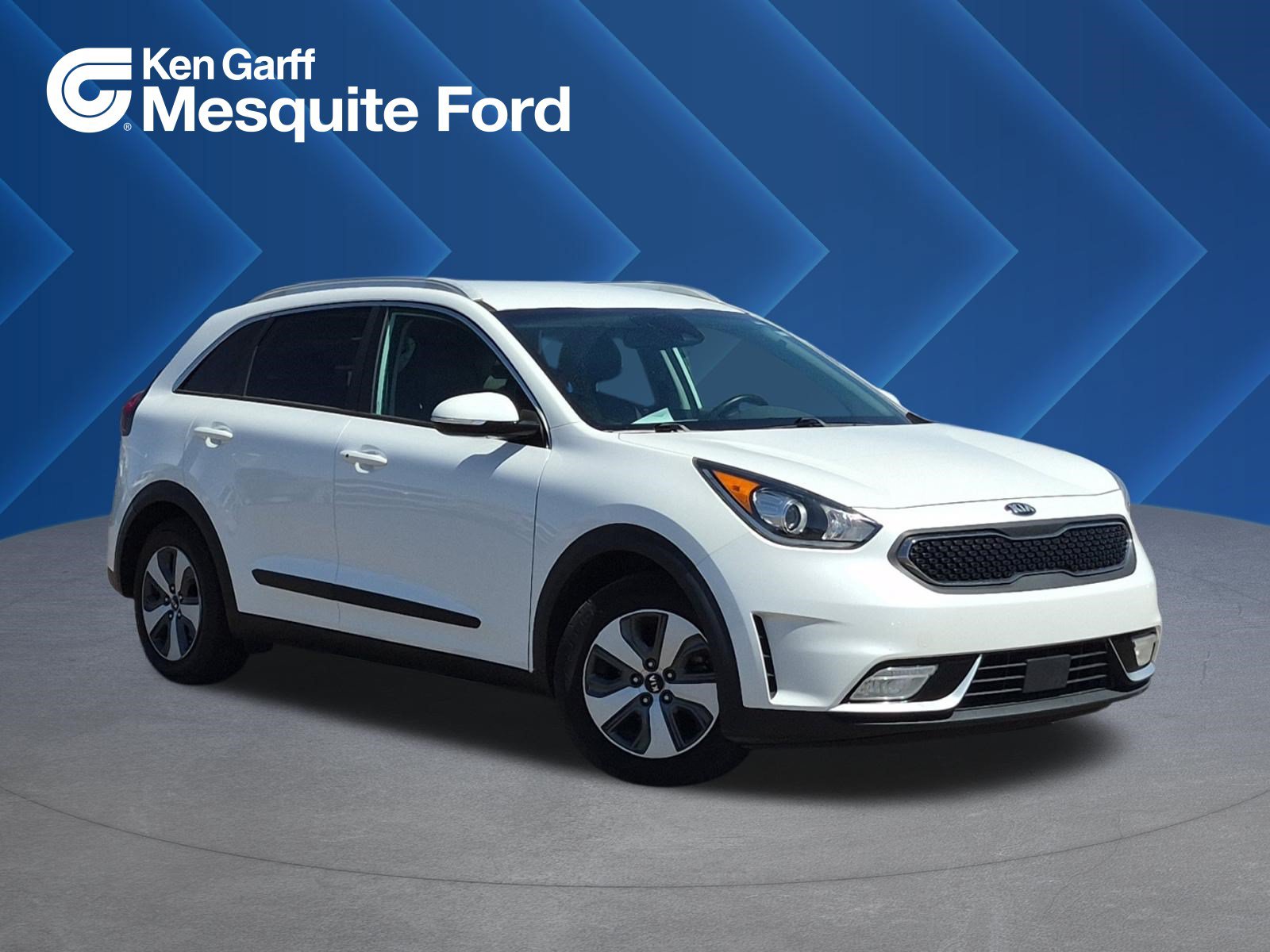 Used 2019 Kia Niro EX FWD image 1