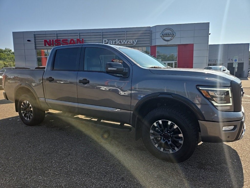Used 2024 Nissan Titan PRO-4X w/ Pro-4x Convenience Package